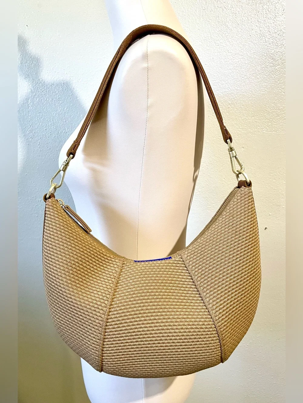 Rothy’s The Hobo Shoulder Bag Brown Woven Knit Crescent Recycled Handbag Purse